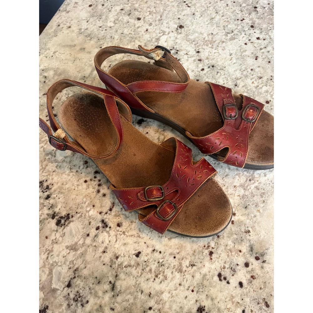 SAS Womens 9.5 W Burgundy Red Leather Strappy Comfort Sandals 258010